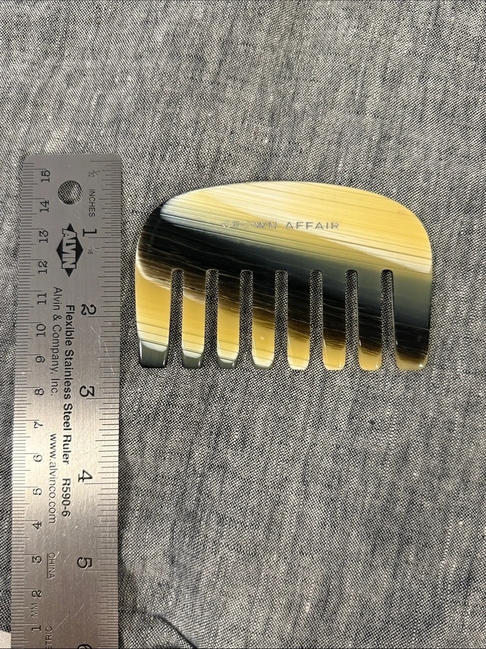 Crown Affair Wide-Tooth Comb